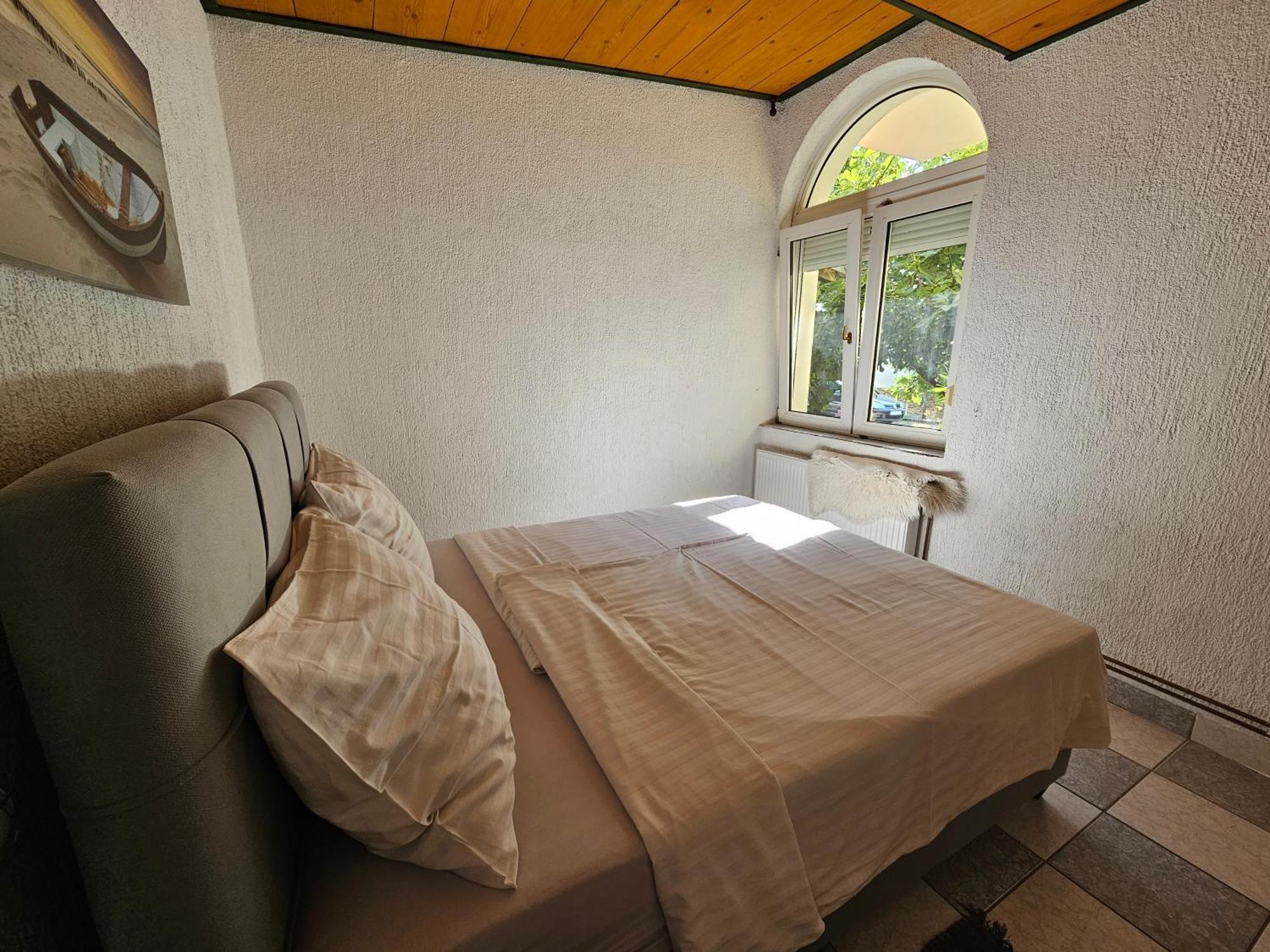 Apartmani Sanja Klenovica Exterior photo